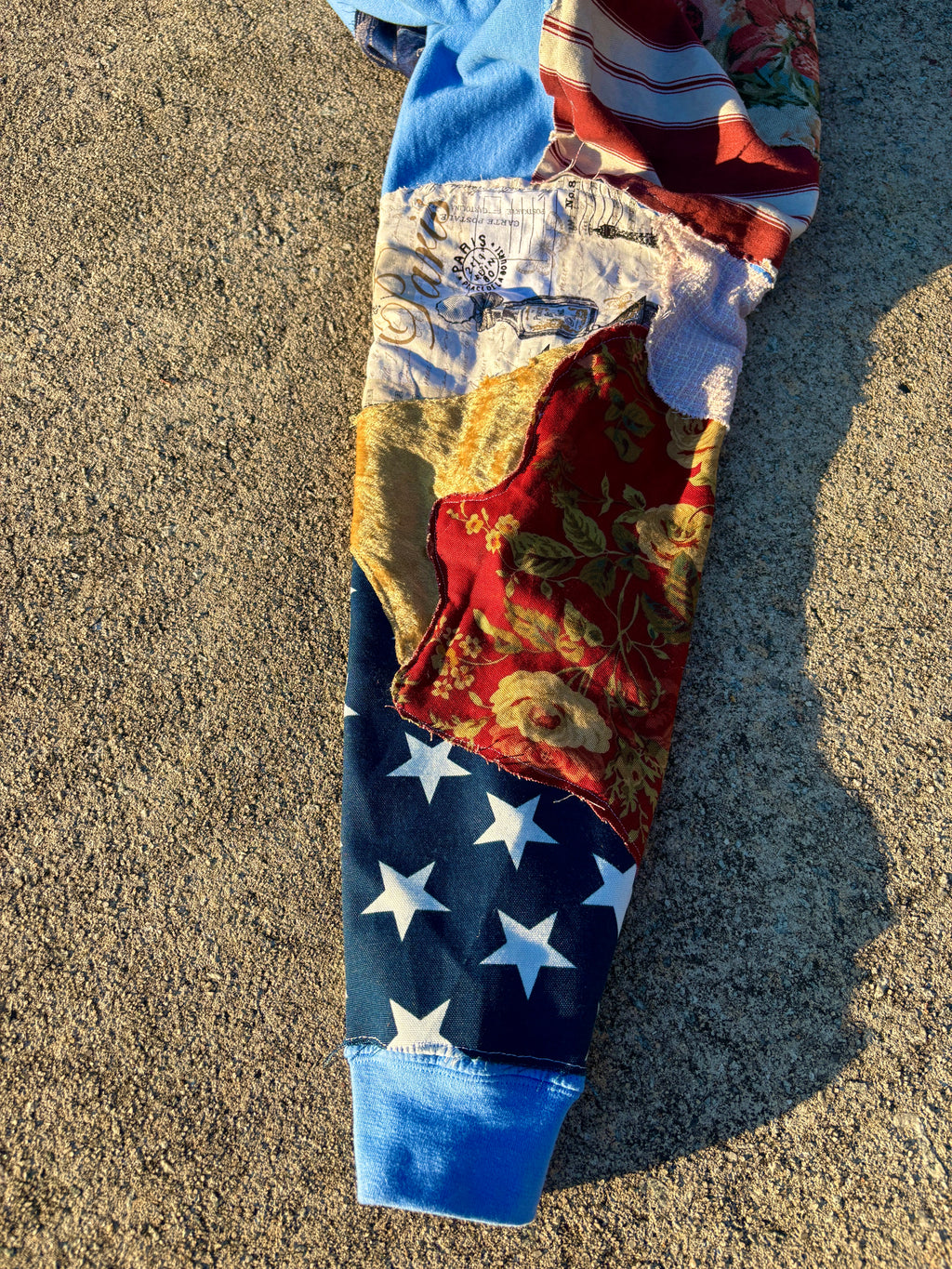 1/1 American Dreamscape hoodie image 2