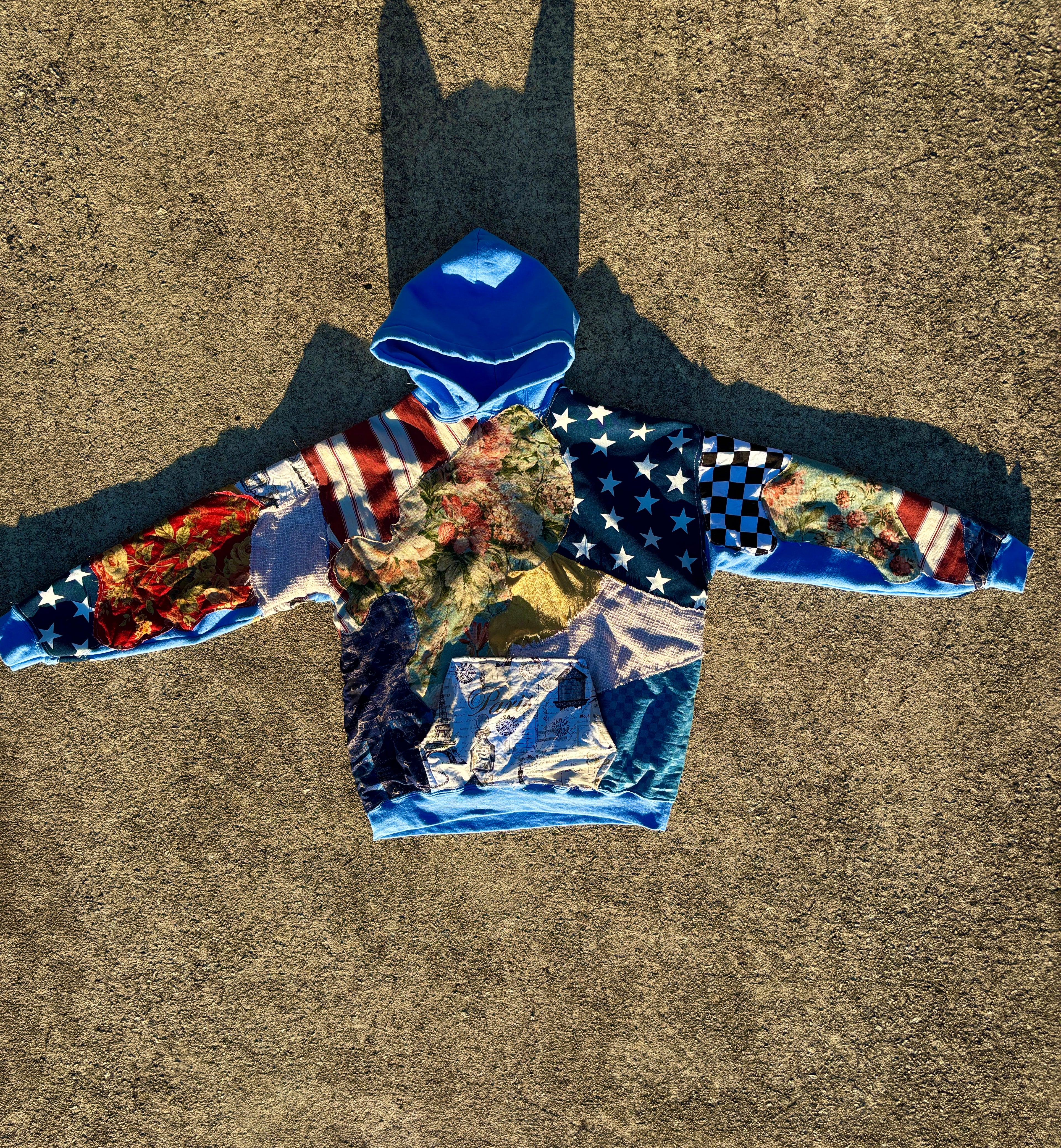 1/1 American Dreamscape hoodie image 1